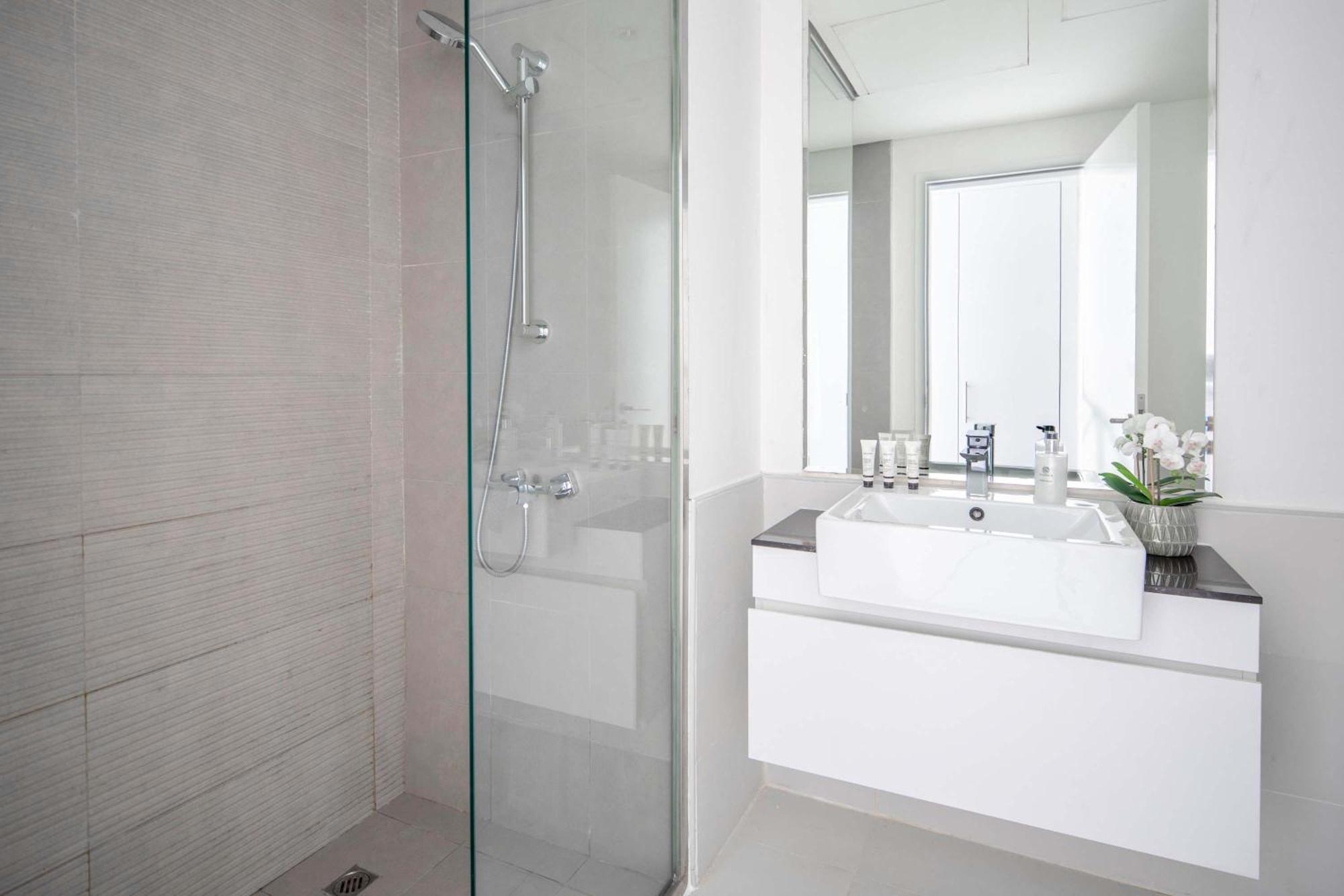 Frank Porter - The Pulse Residences Dubai Exterior foto